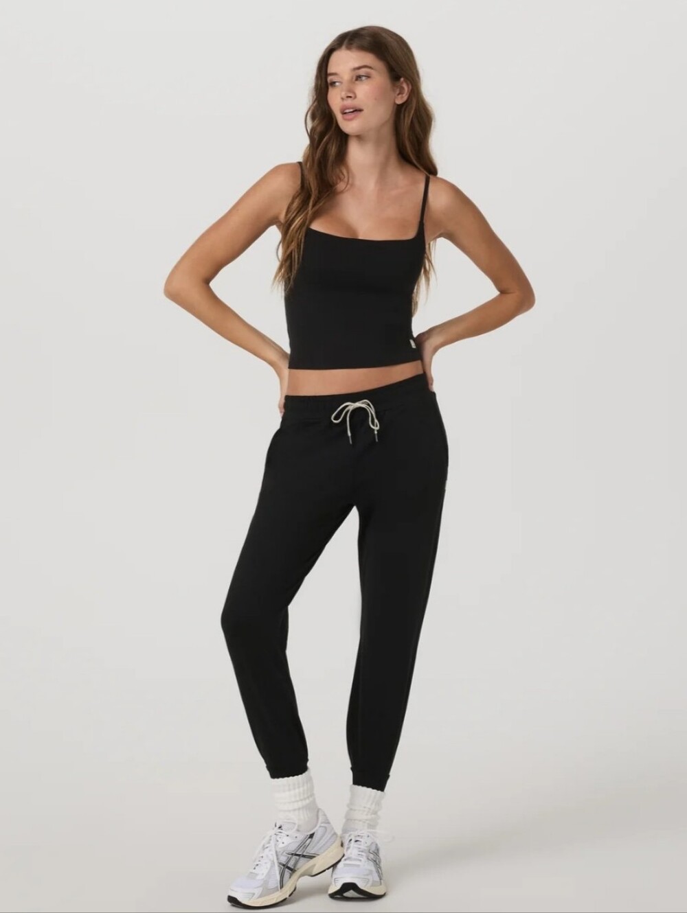 VUORI BLACK PERFORMANCE JOGGER PANTS DRAWSTRING SZ M